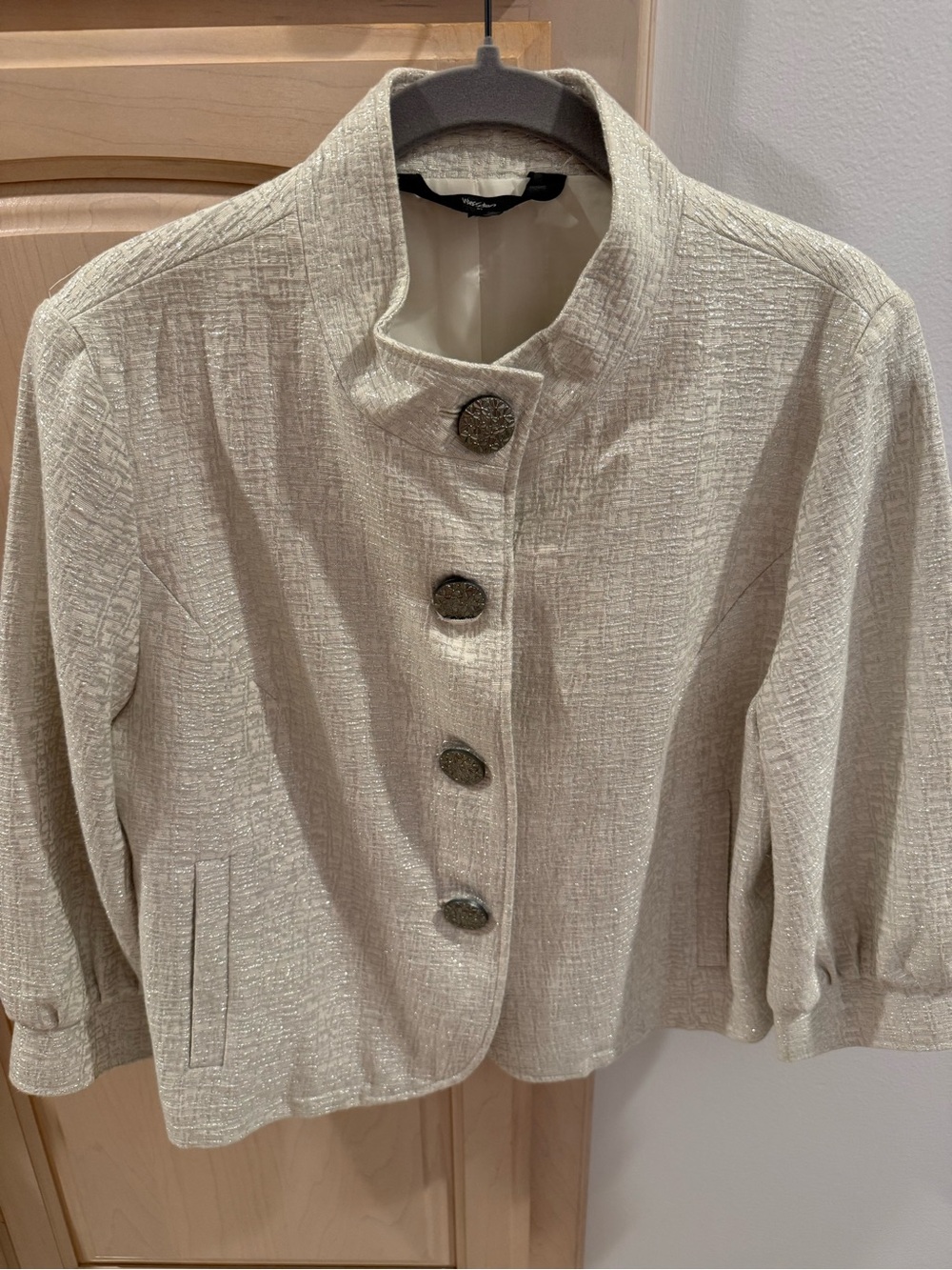 Cream Textured Button-Front Cropped Jacket